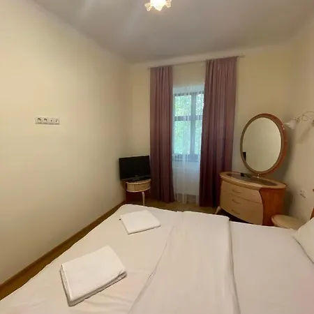 Apartment Yaroslav Osmomysl Square *