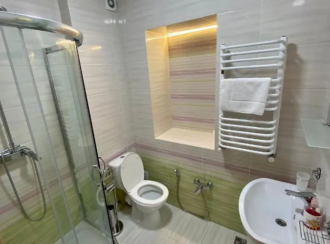 Yaroslav Osmomysl Square